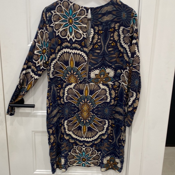 H&M dress - Picture 5 of 6